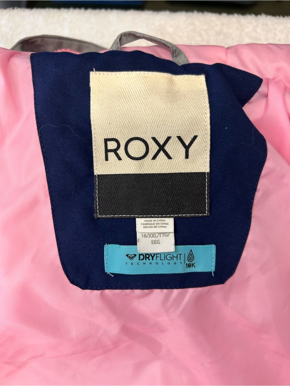 Roxy Girls Youth 16 XXL Ski Snow Jacket DryFlight 10K Navy Print - Picture 2 of 15